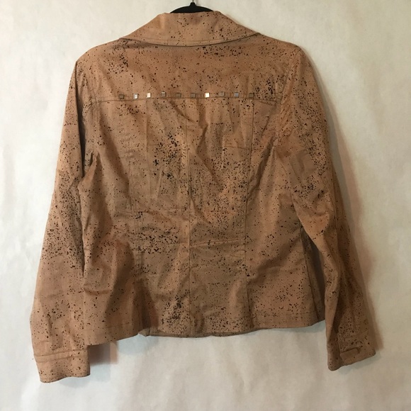 Very vera unique tan blazer jacket size me… - Picture 5 of 6